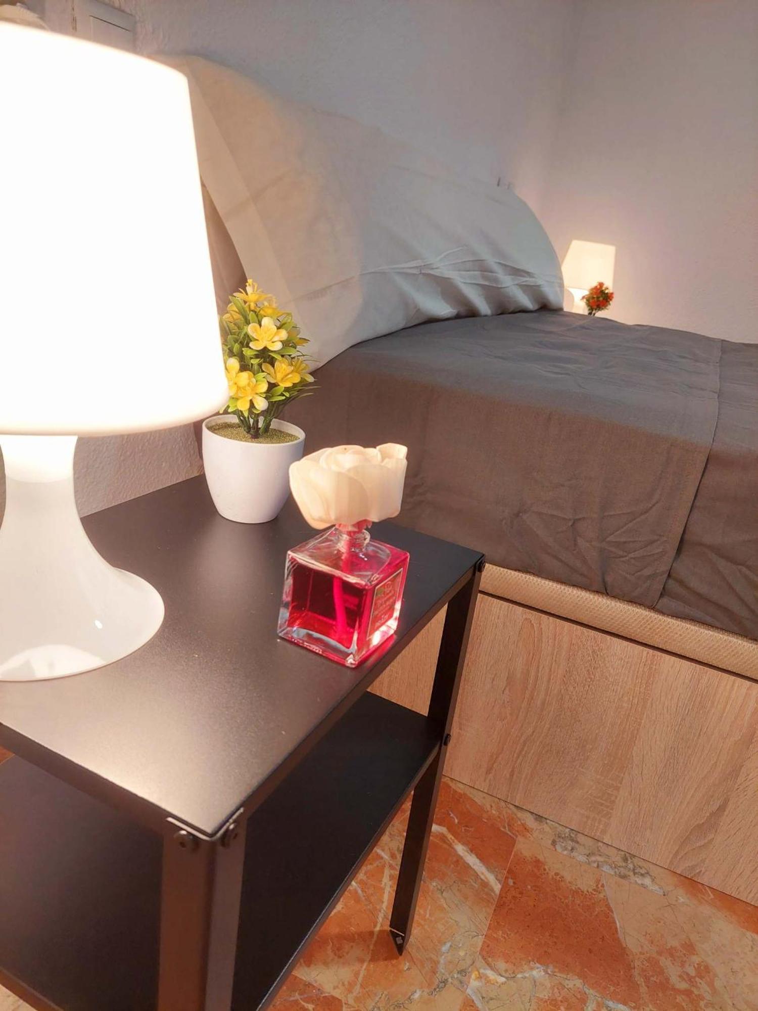 Apartamento Piso Museo Del Realismo - Catedral - Alcazaba Con Parking Gratis - Super Wifi Almería Exterior foto